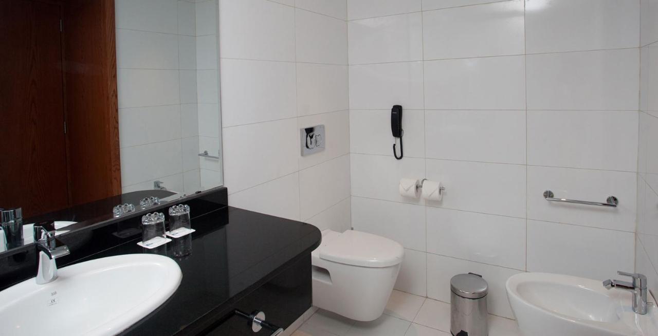 Eko Hotel Gardens Lagos Bagian luar foto