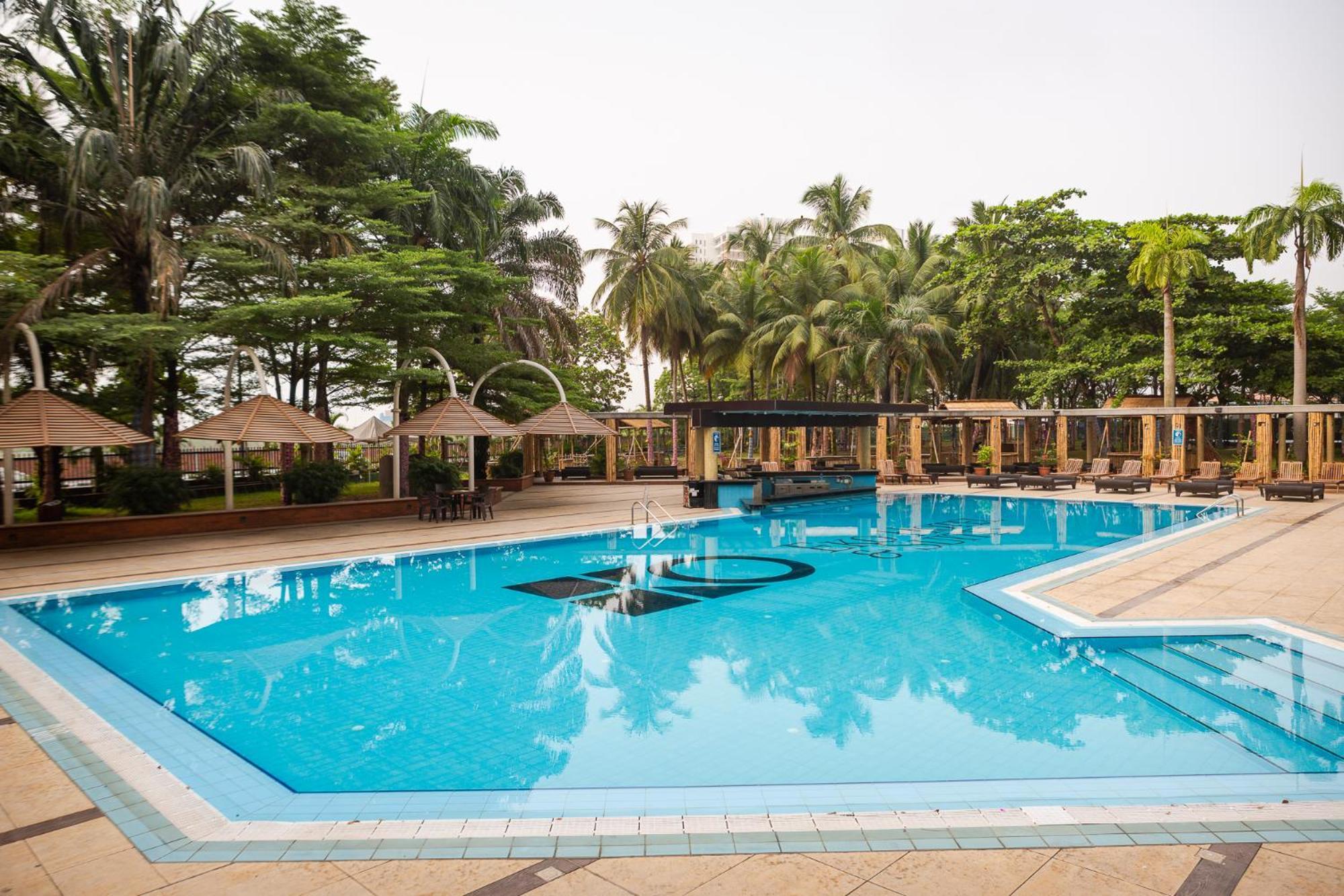Eko Hotel Gardens Lagos Bagian luar foto